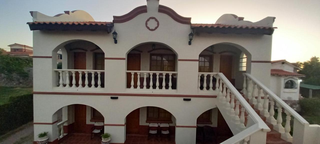 Posada Del Infinito Capilla del Monte Εξωτερικό φωτογραφία