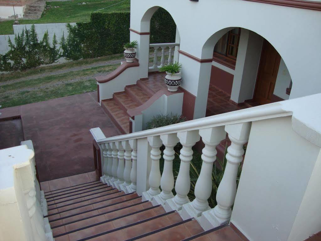 Posada Del Infinito Capilla del Monte Εξωτερικό φωτογραφία